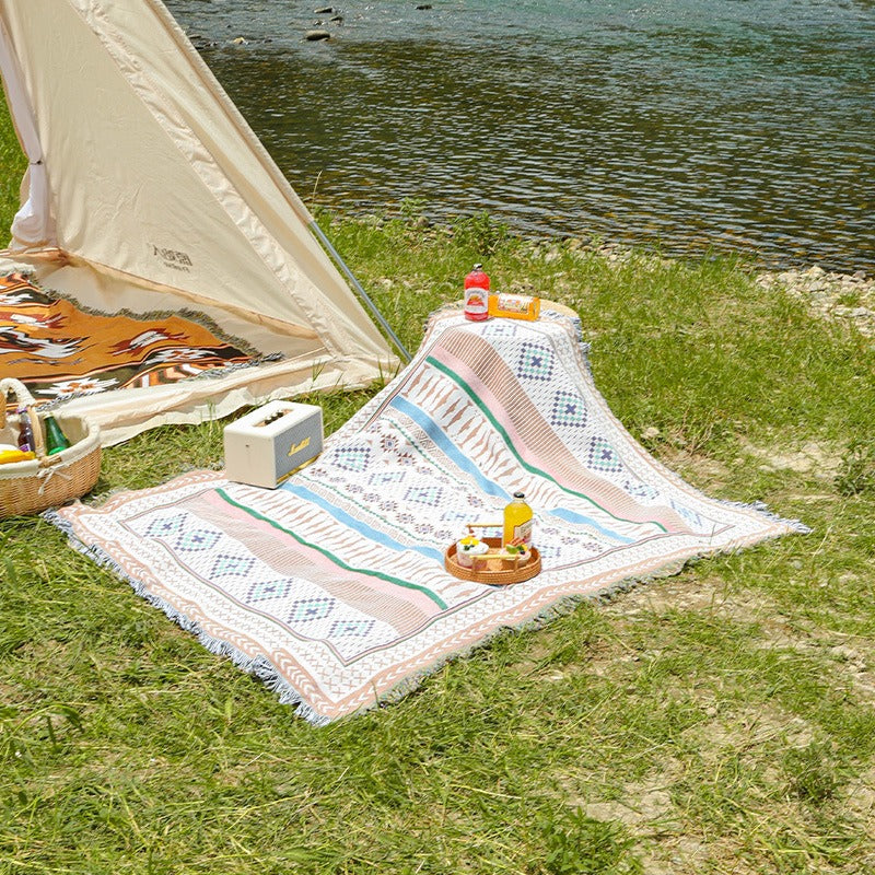 Plaid motif ethnique confortable