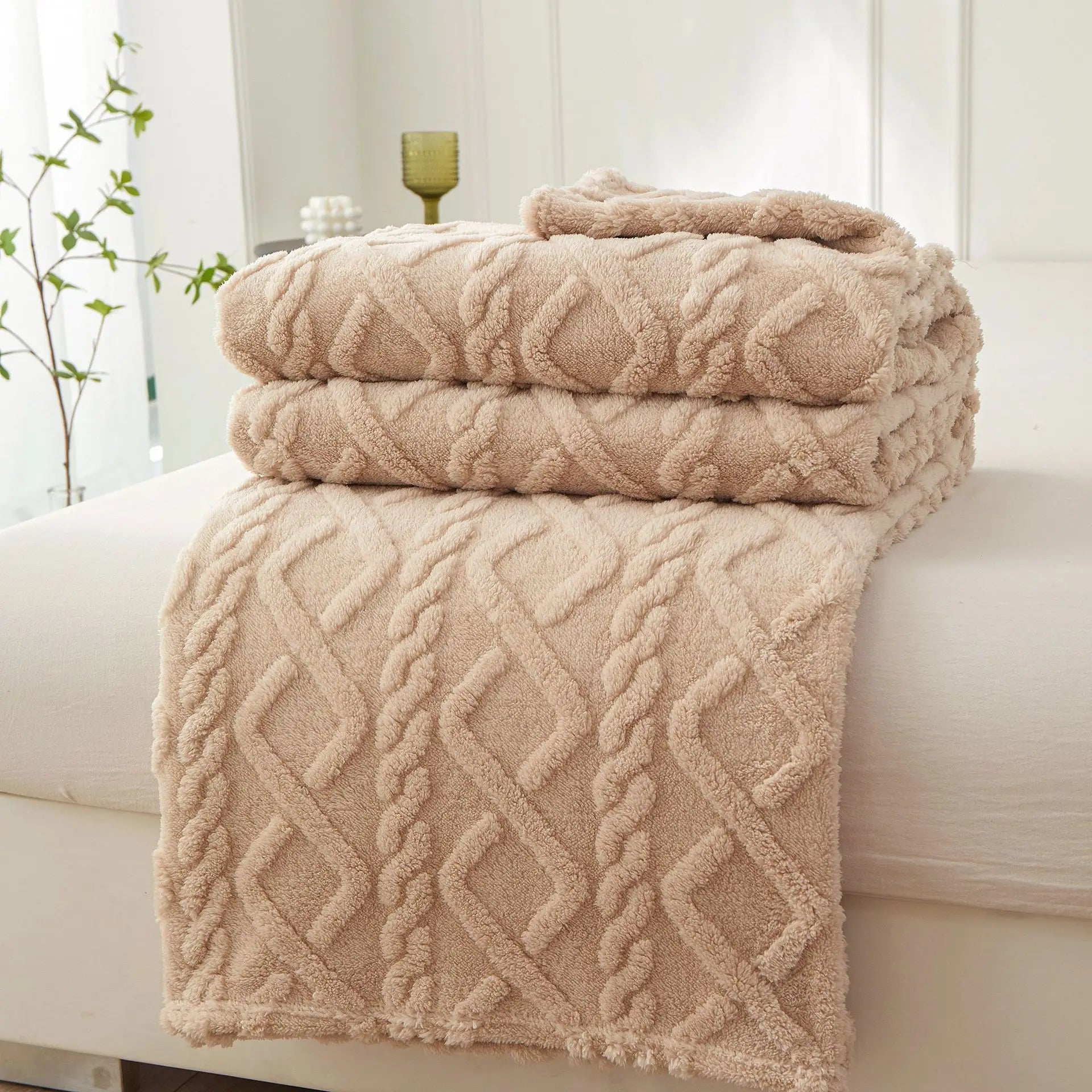 Couverture chaude beige luxueuse