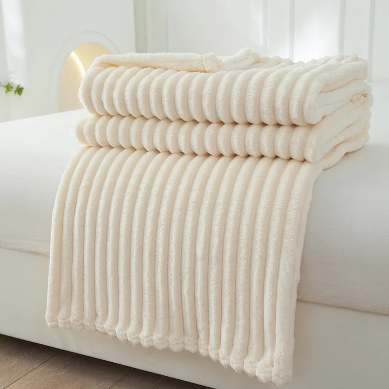 Plaid cocooning blanc rayures larges