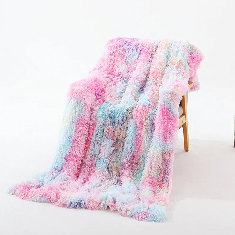 Plaid cocooning fausse fourrure arc en ciel